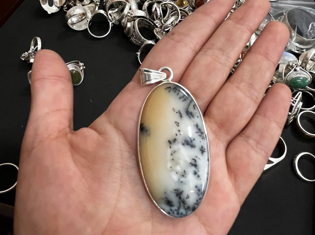 Marble Statement Pendant set