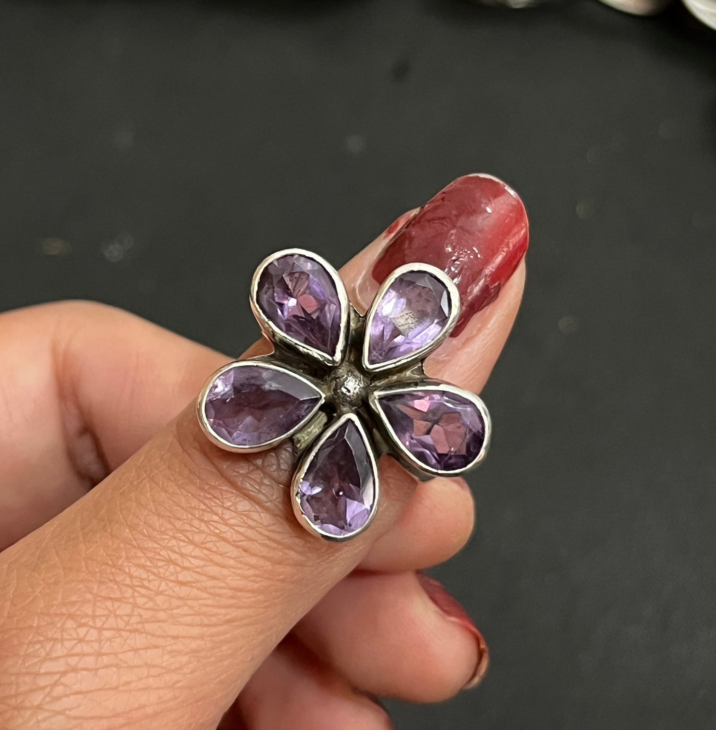 Pretty Amethyst Flower Ring