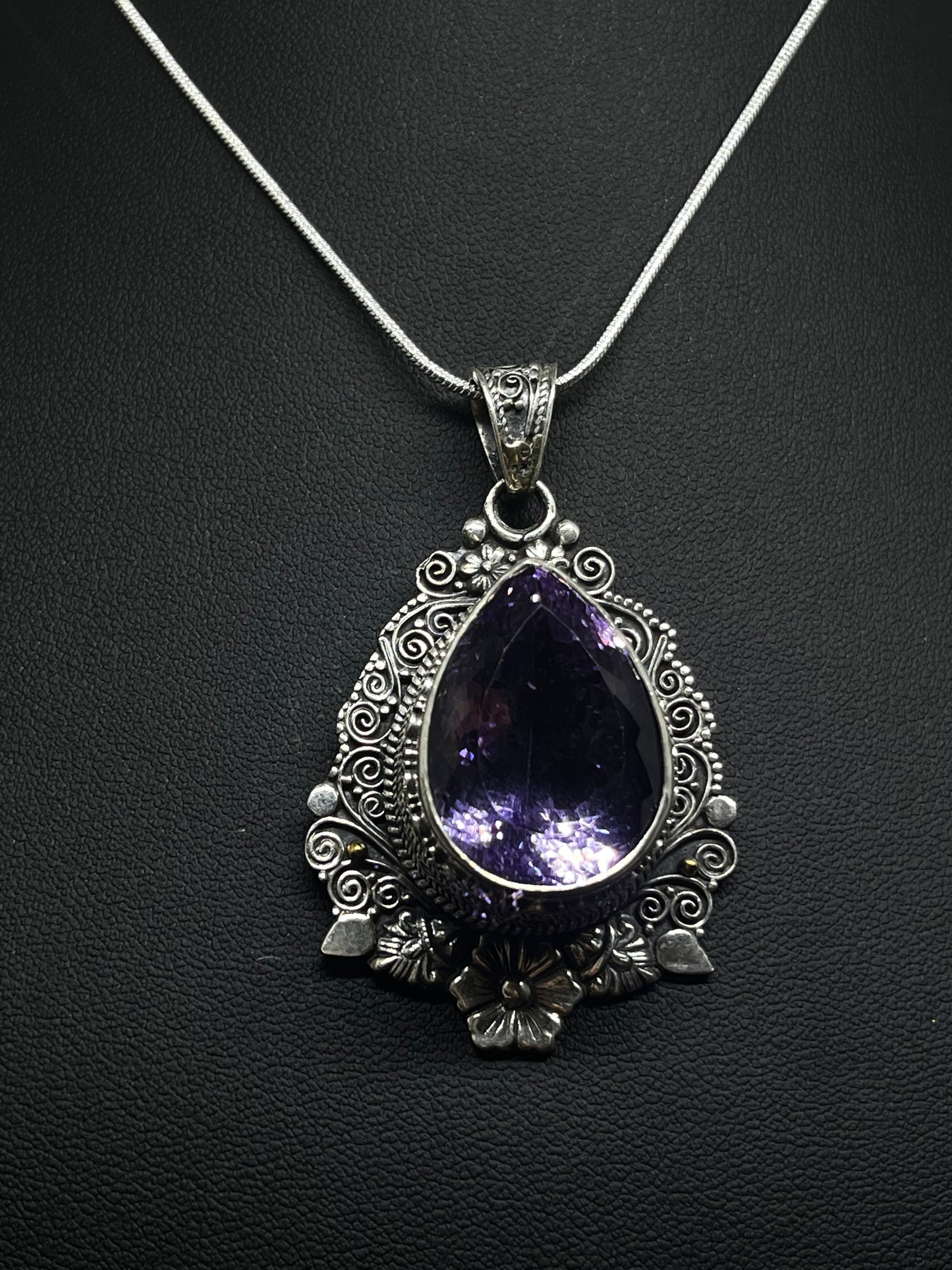 Authentic Amethyst Pendant/handmade/925 sterling silver